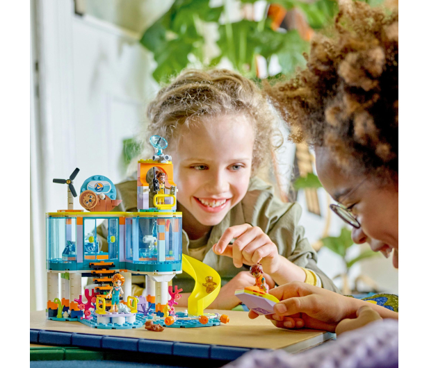 LEGO Friends 41736 Morskie centrum ratunkowe - 1144322 - zdjęcie 11
